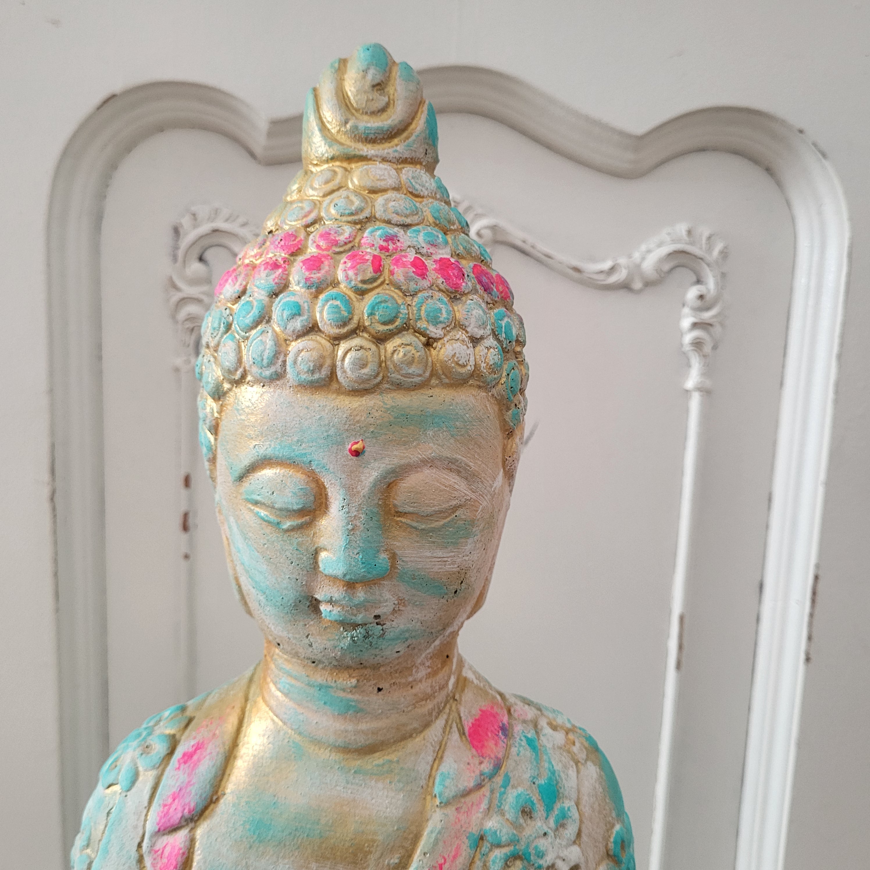 Goldener Meditations-Buddha