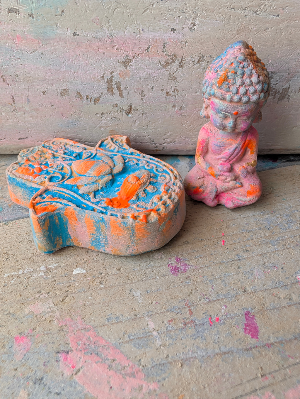 ANILUAP Spirituelles Altar Set – Buddha Lotus und Hamsa Hand aus Steinguss, handgefertigt und bemalt