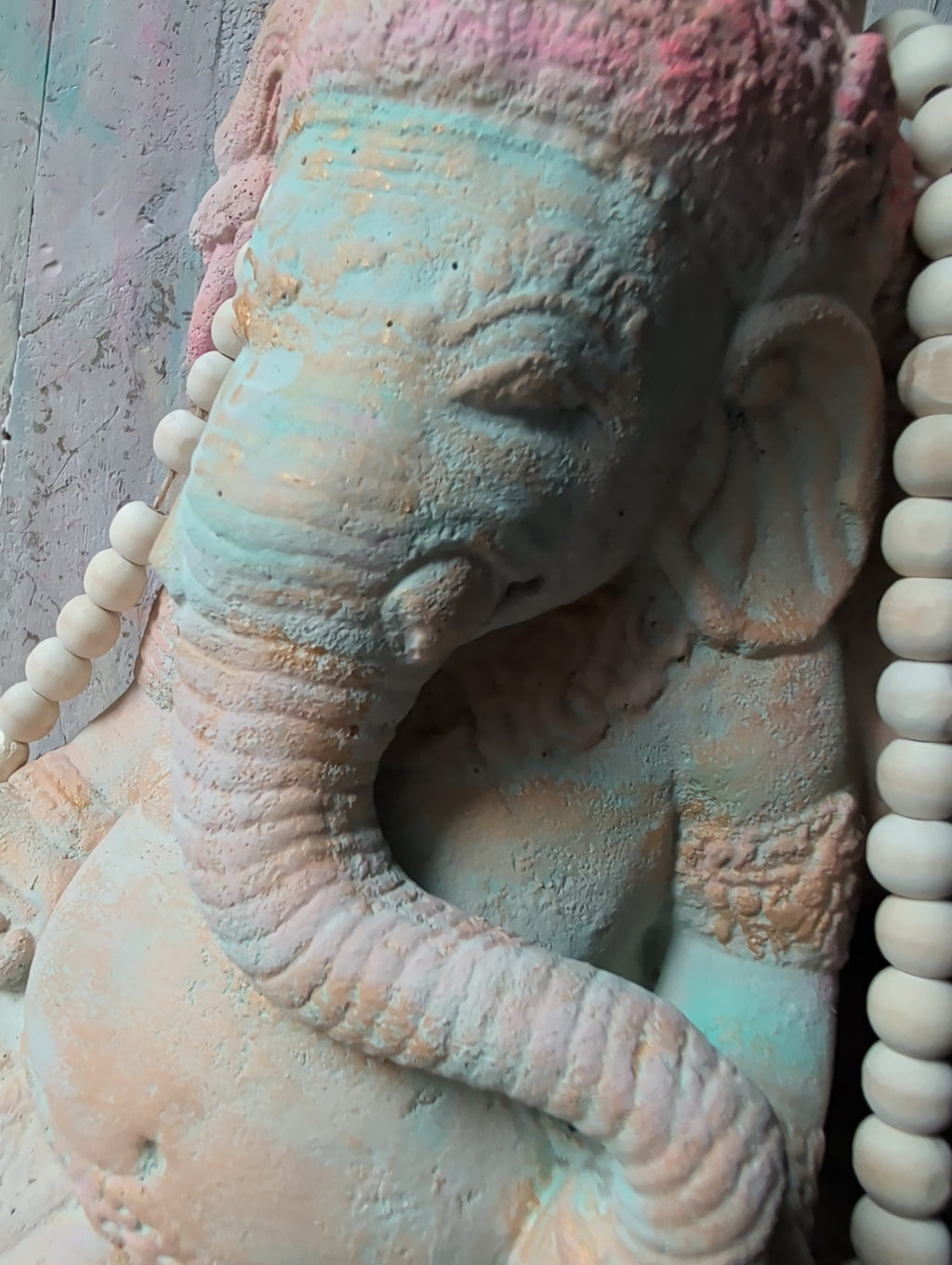 Ganesha Steinfigur | Individuell in Wunschfarbe bemalt | ANILUAP