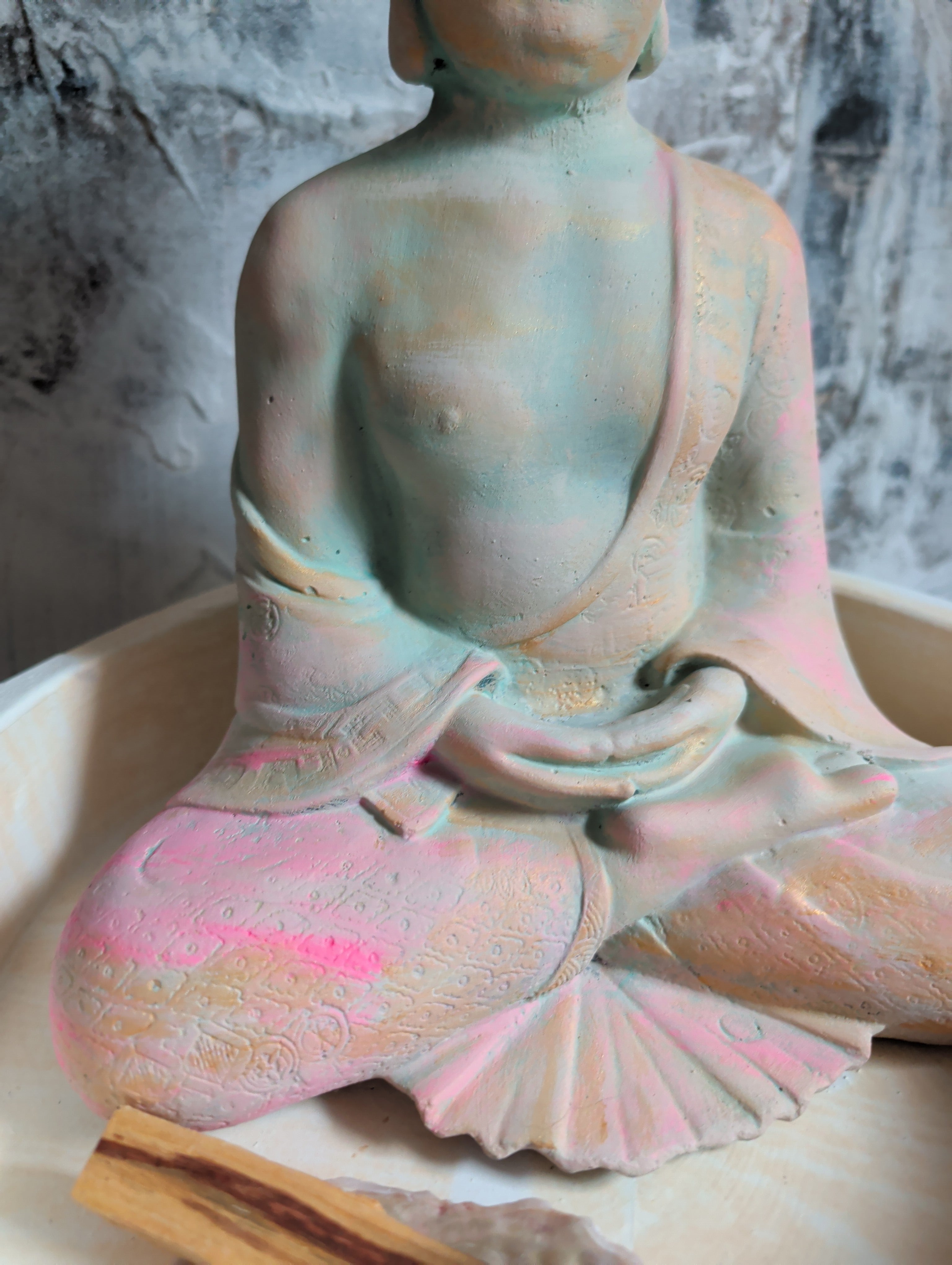 Buddha & Chakki Table