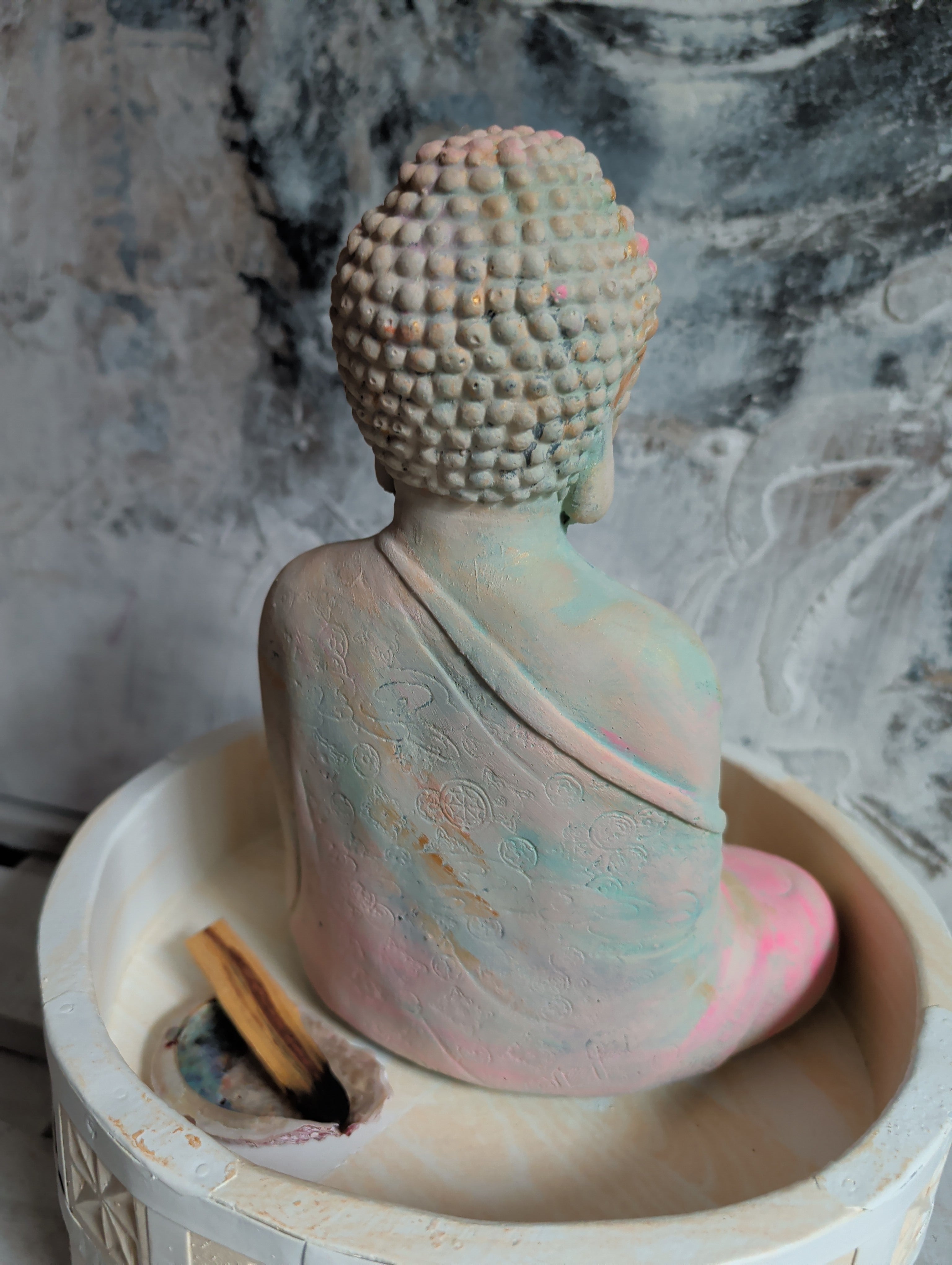 Buddha & Chakki Table