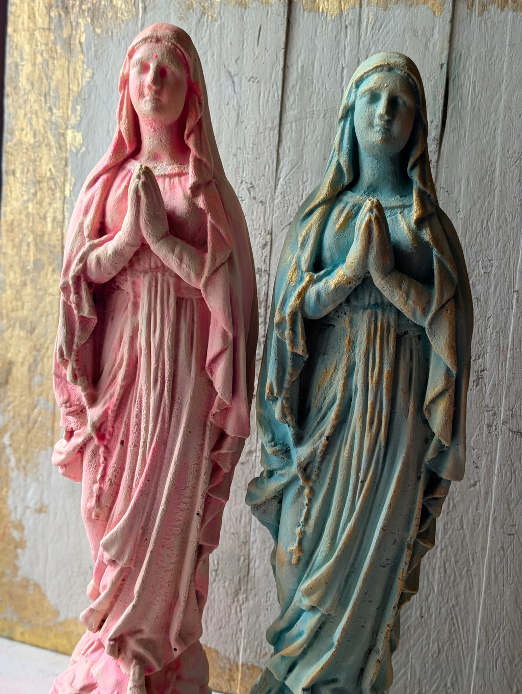 Mutter Maria - Handbemalte Steinfigur - 37 cm