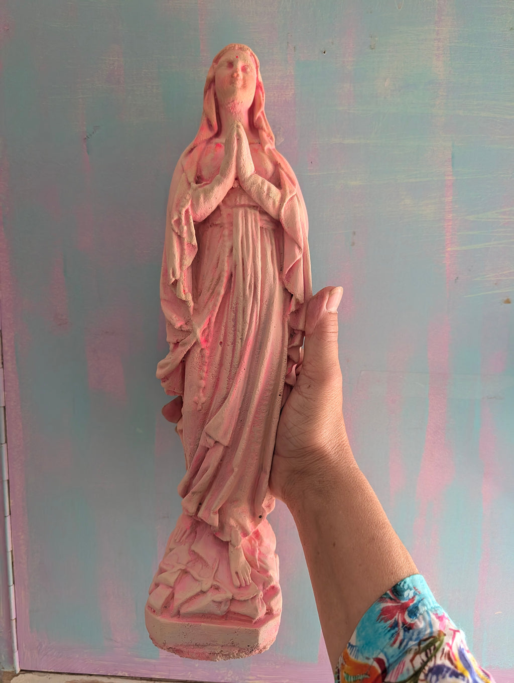 Mutter Maria - Handbemalte Steinfigur - 37 cm