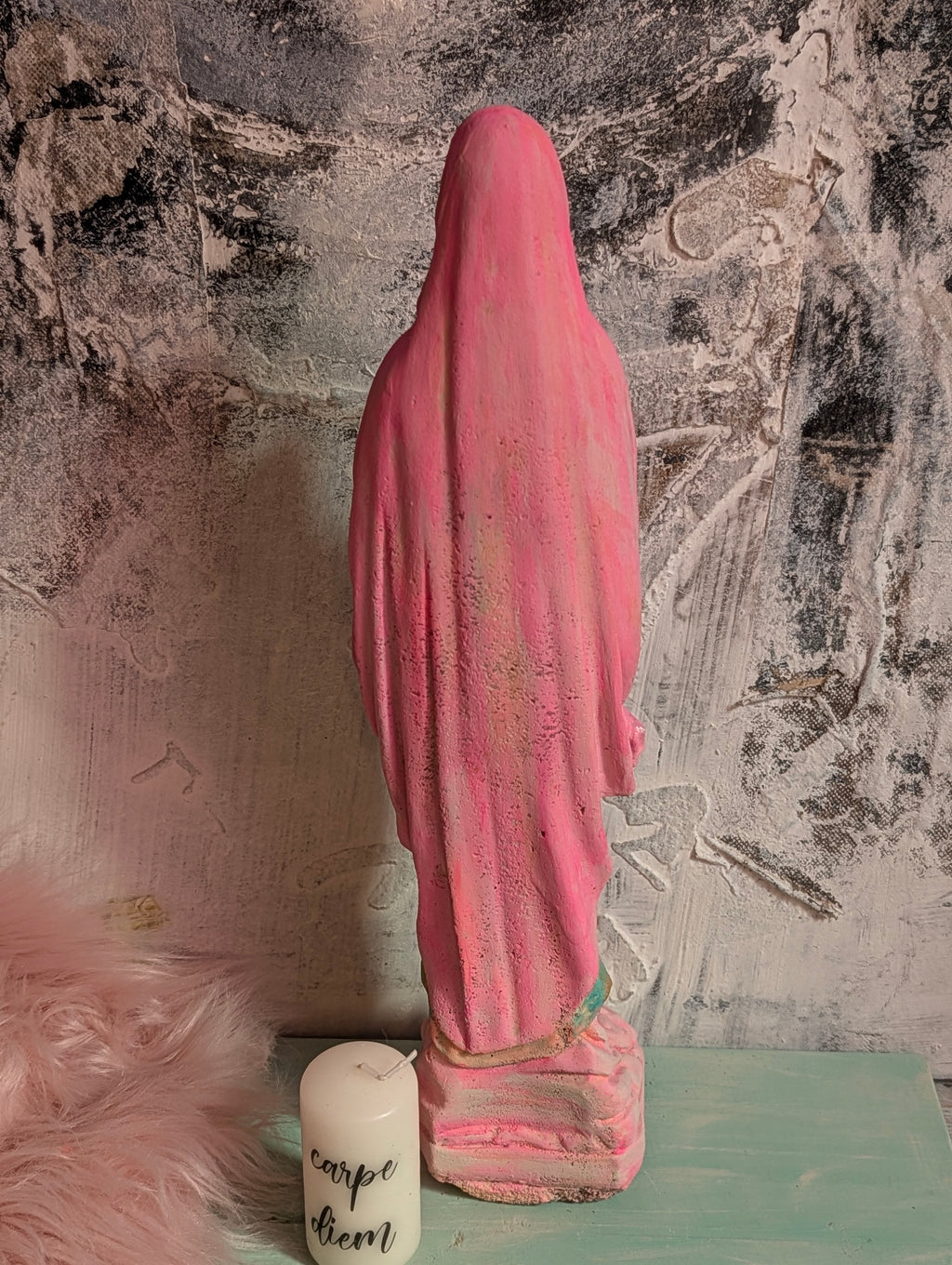 Rückseite Madonna Figur aus massivem Steinguss ANILUAP