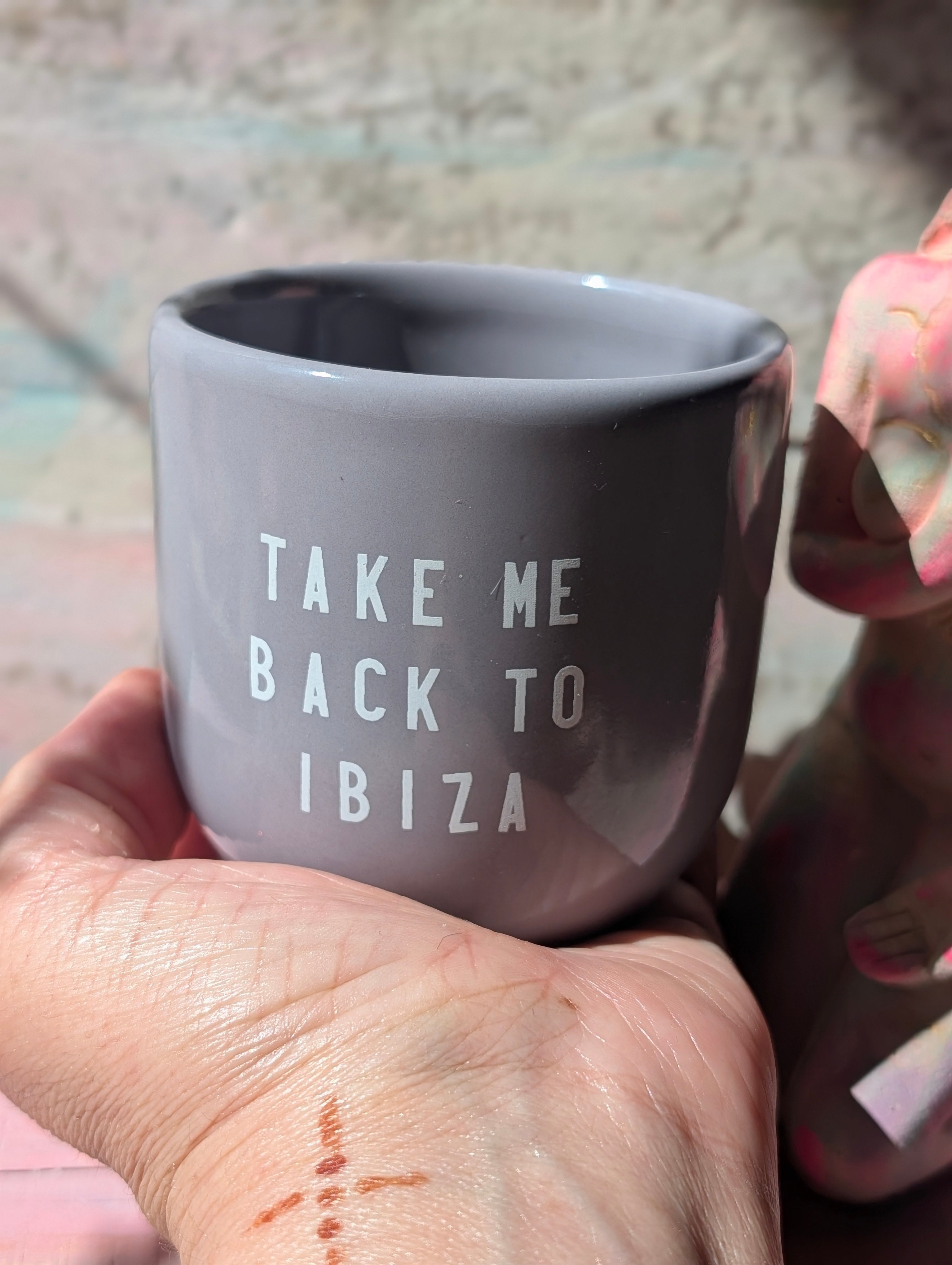 TAKE ME BACK TO IBIZA Becher ANILUAP
