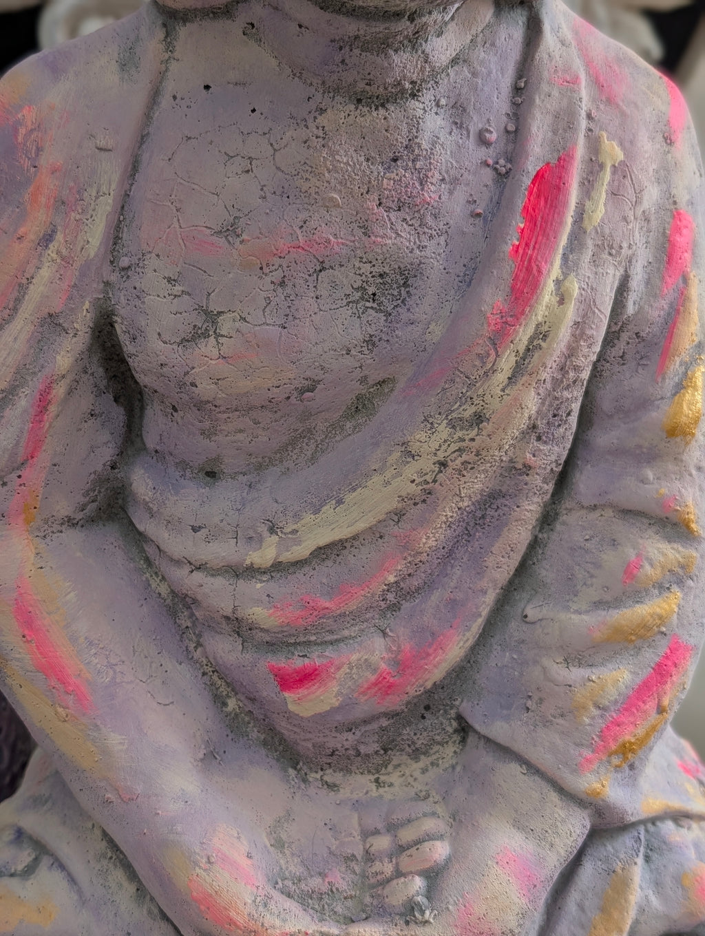 Buddha Detailansicht Lavendel Pink Gold ANILUAP