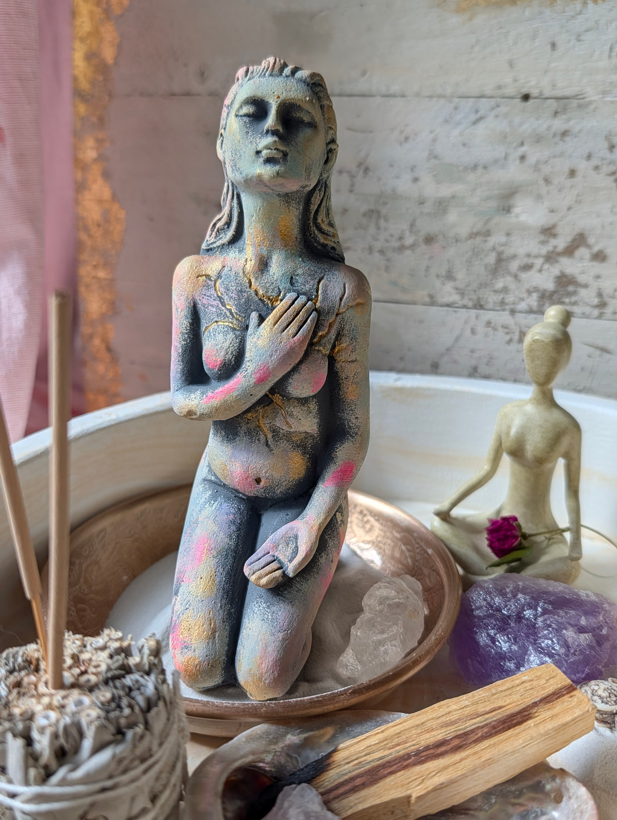 NEUMOND GÖTTIN DER HEILUNG