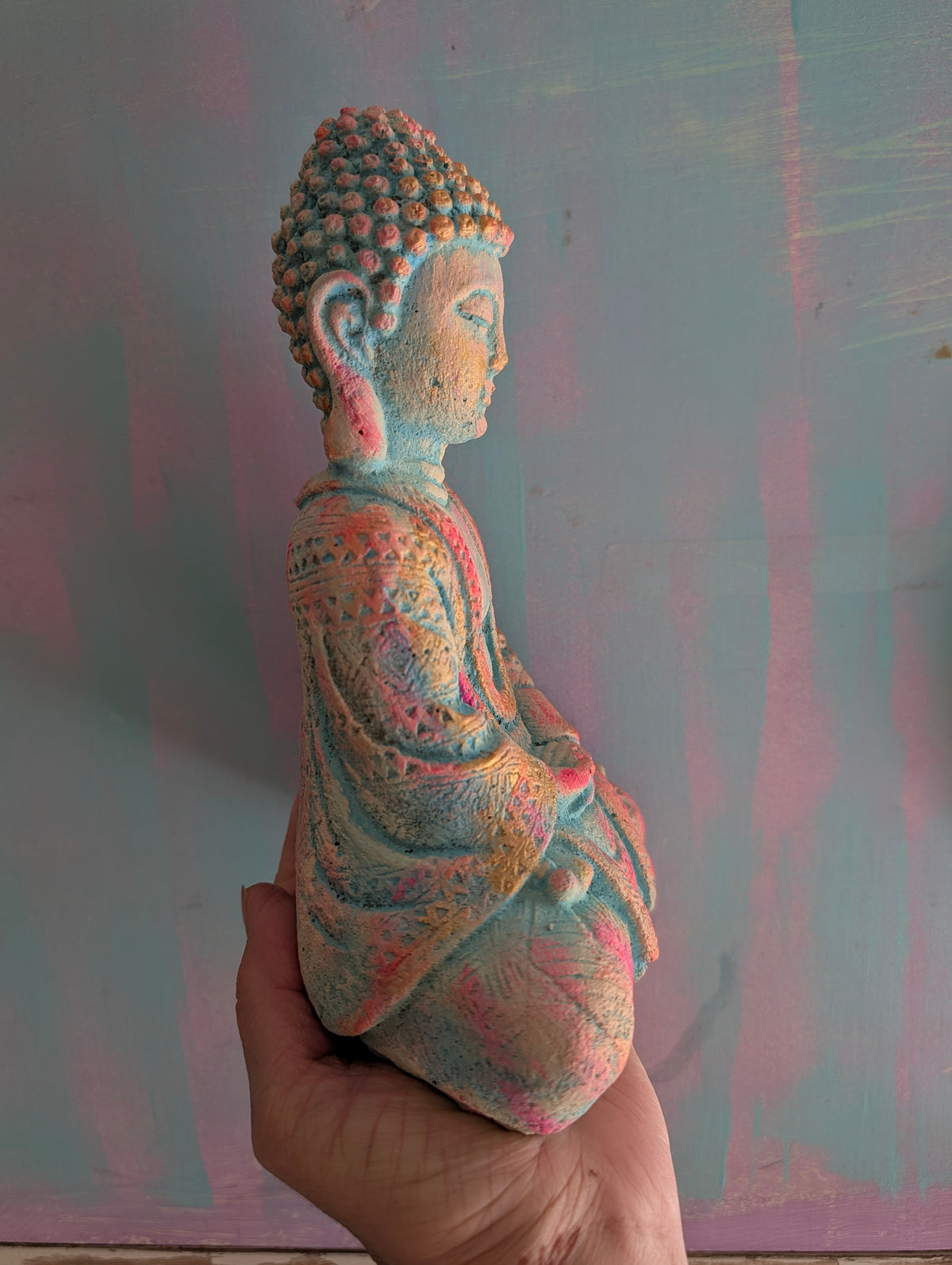 Buddha mehrfarbig Seitenansicht ANILUAP