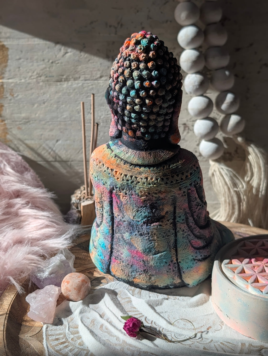 Buddha-Figur bunt – handbemaltes Unikat | ANILUAP