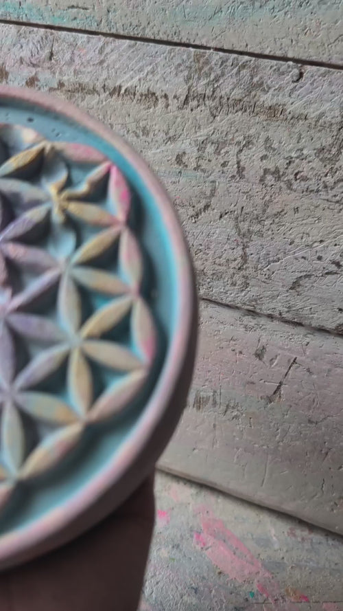 Blume des Lebens aus Steinguss von ANILUAP für Harmonie und spirituelle Aktivierung