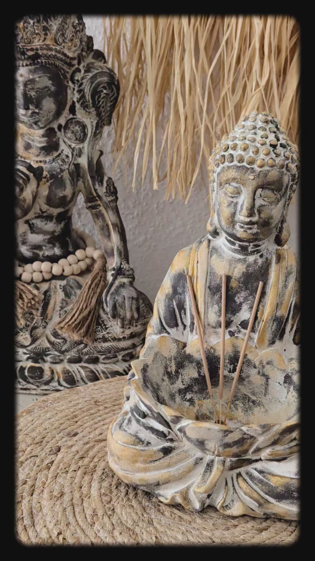 Buddha LOTUS ANTIK FINISH