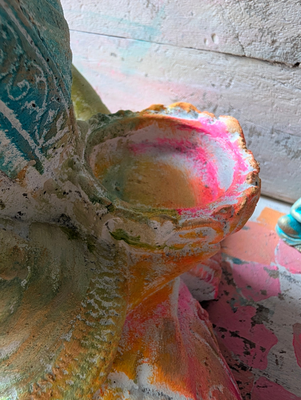 Buddha Neumond Set Detailansicht Schale bunt CHAKRA Farben Unikat ANILUAP 