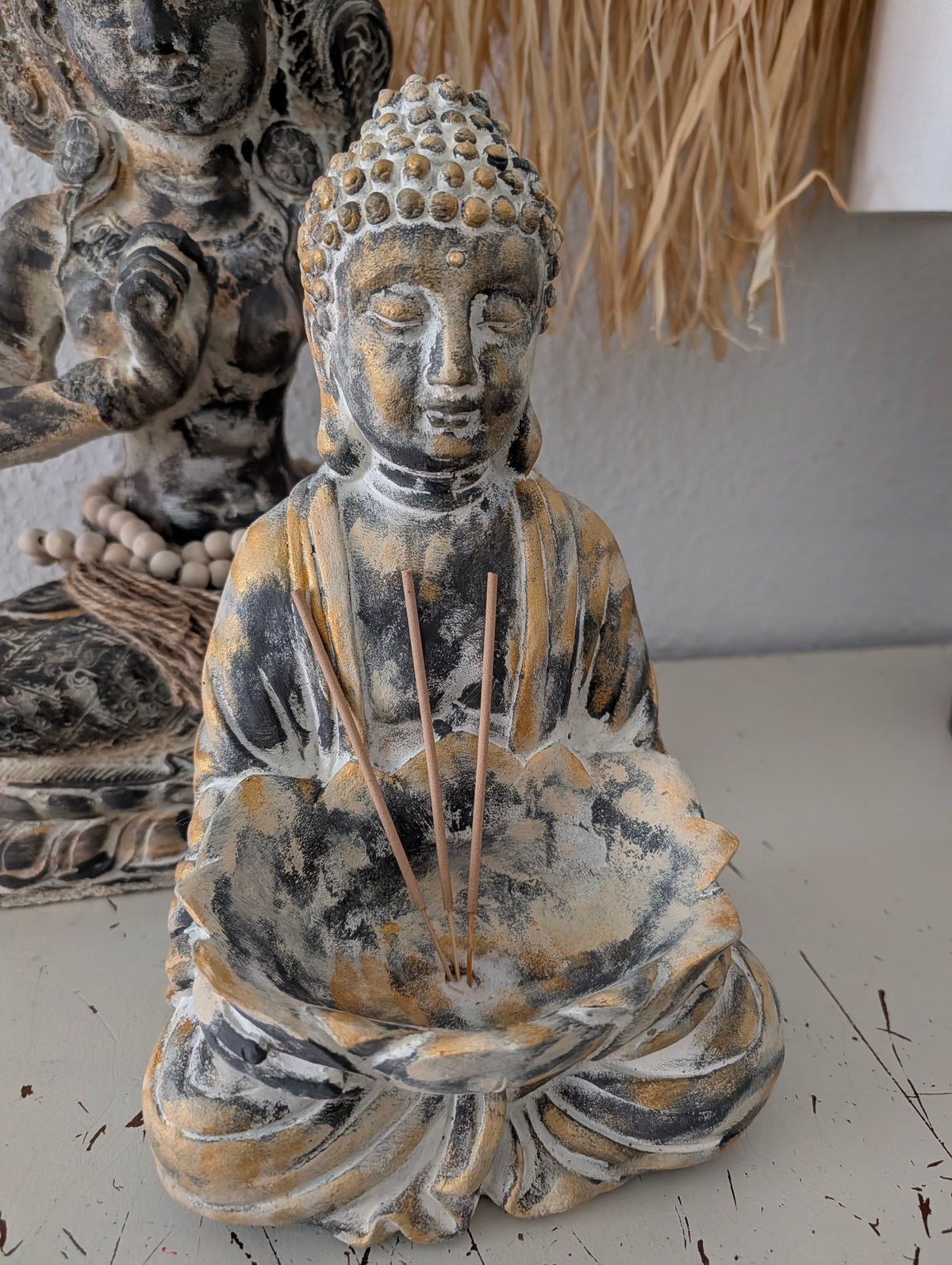 Buddha LOTUS ANTIK FINISH
